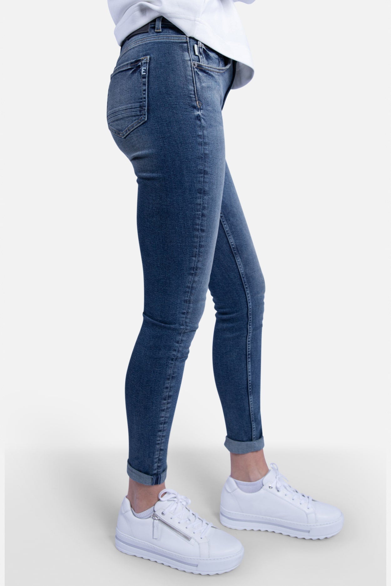 Mia | Skinny - ETIQUETT ESSENTIALS