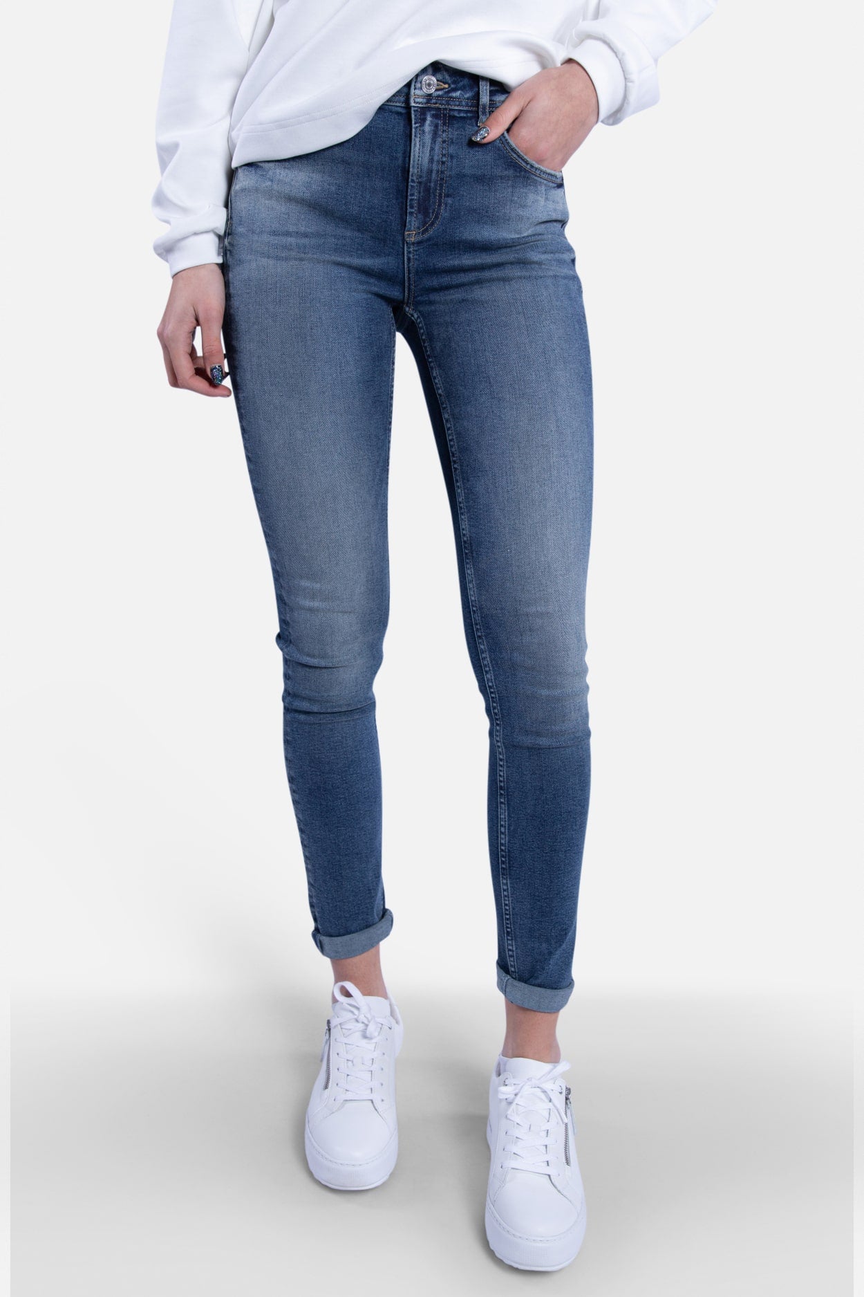 Mia | Skinny - ETIQUETT ESSENTIALS