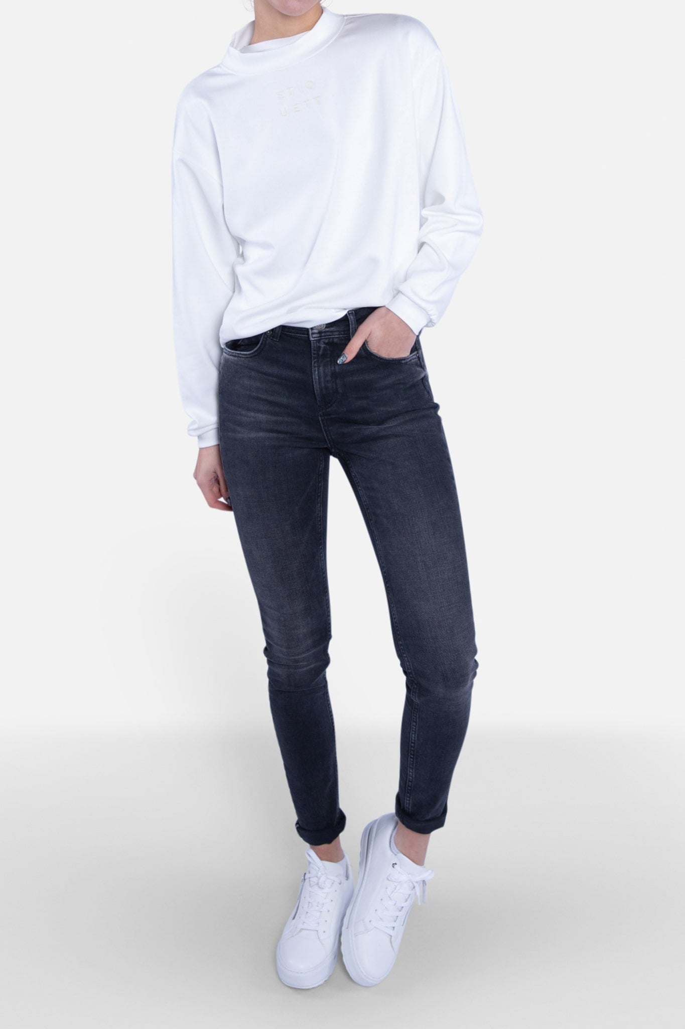 Mia | Skinny - ETIQUETT ESSENTIALS