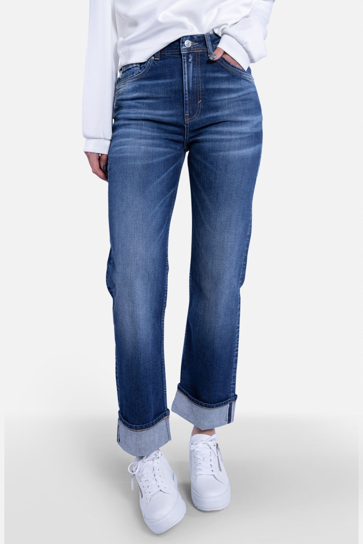 Vienna | Straight - ETIQUETT ESSENTIALS