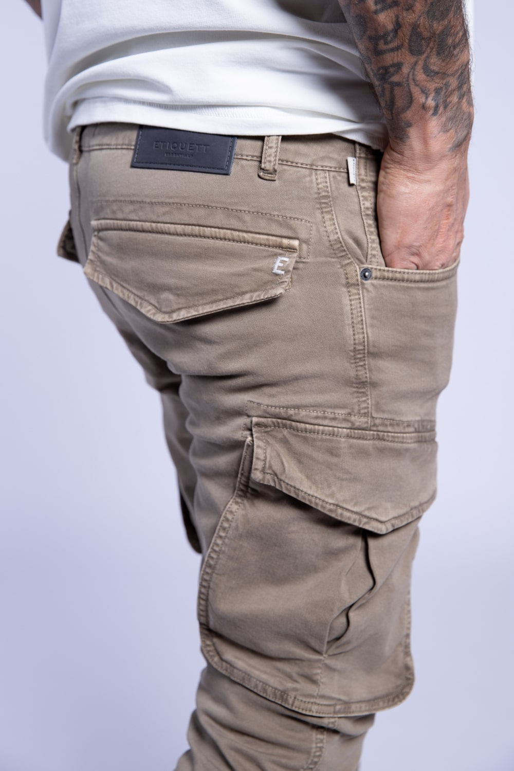 Trucker Cargo | Slim - ETIQUETT ESSENTIALS