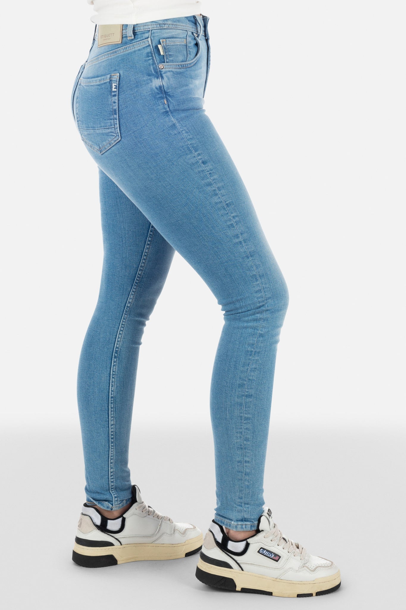 Mia | Skinny - ETIQUETT ESSENTIALS