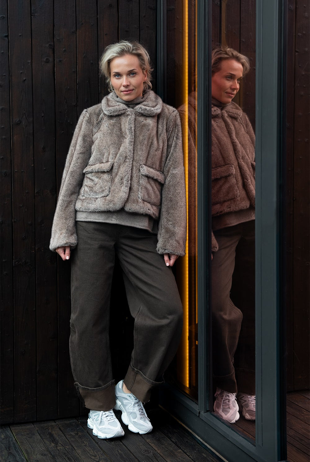 Anesta Balloon Fit Brown Jeans Denim