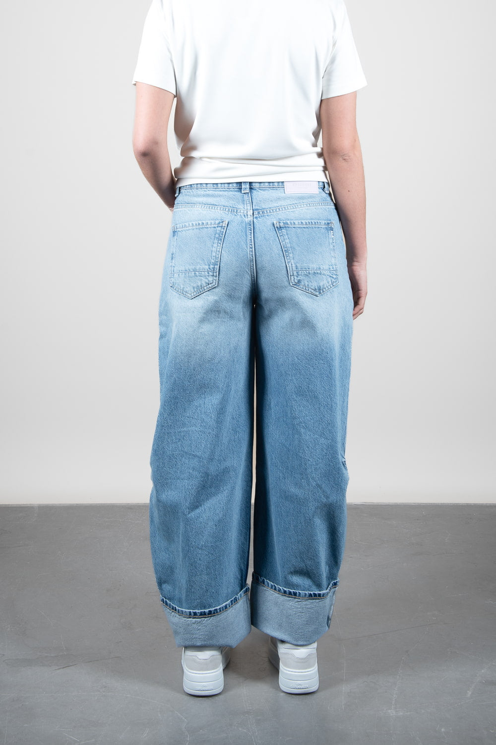 Anesta Original Blue Balloon Fit Jeans Denim