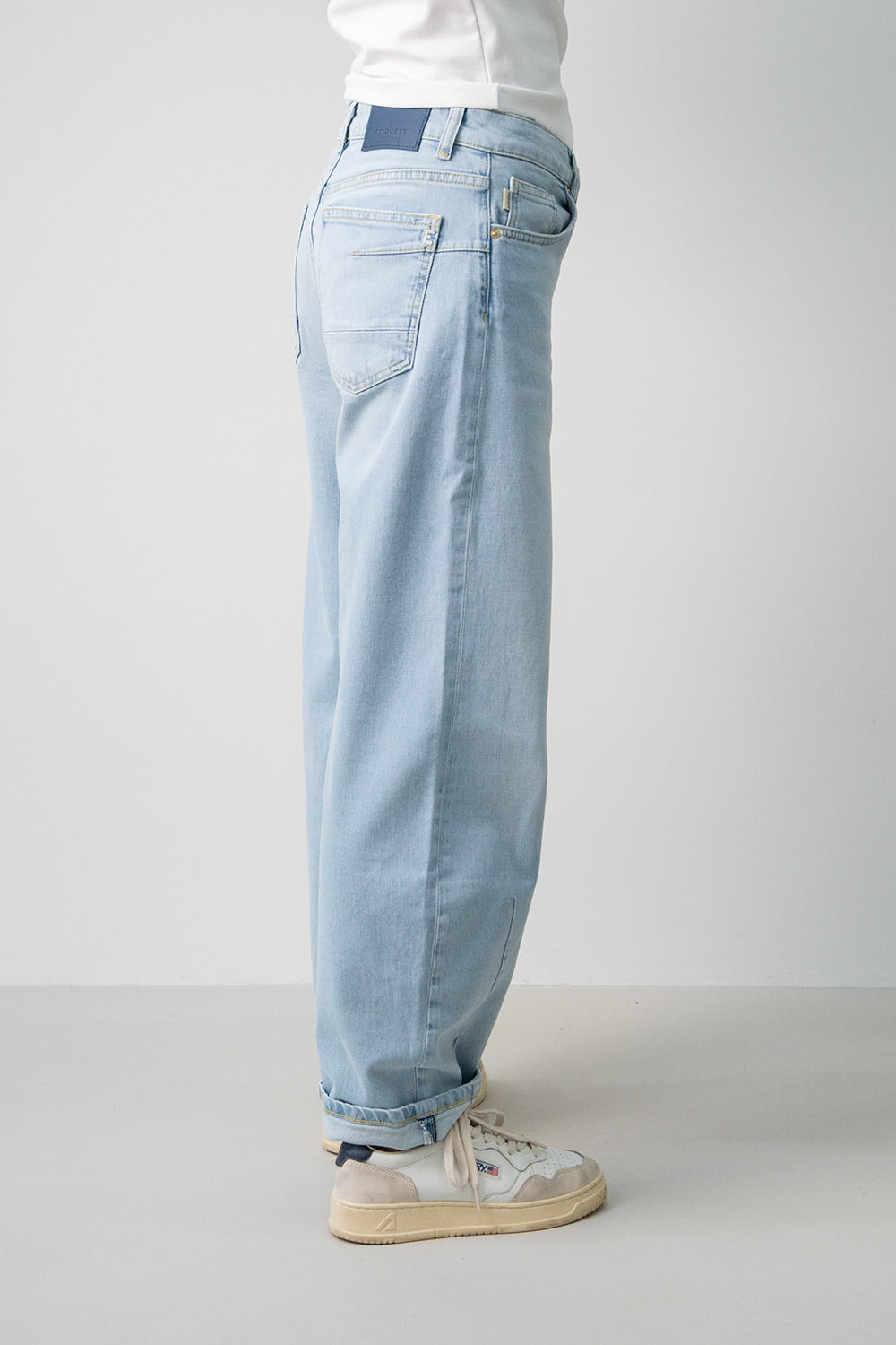 Smarty in Delicious Premium Denim Barrel FIt Jeans Comfortable Stretch With Recovery
