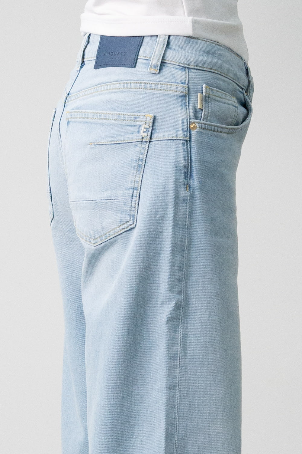 Smarty in Delicious Premium Denim Barrel FIt Jeans Comfortable Stretch With Recovery