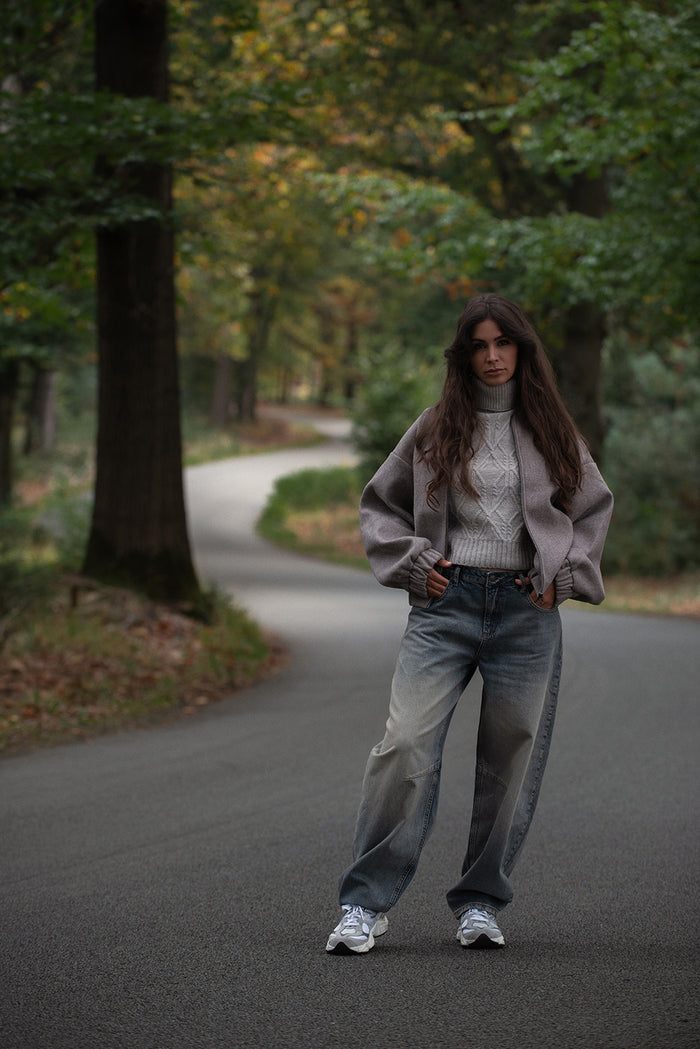 Liz in Heavy Wash on Tint Loose Fit Jeans Premium Denim 