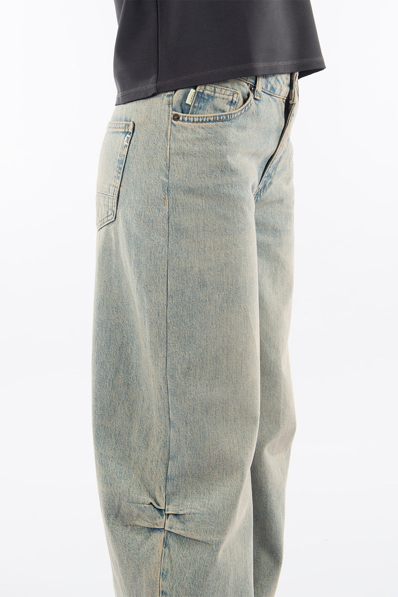 Anesta in Blue Tinted Balloon Fit Premium Denim Comfortable Jeans Durable Stretch Recovery Sustainable