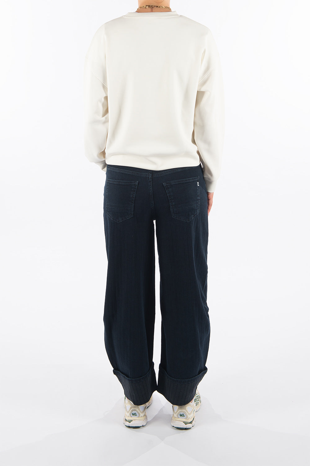 Anesta in Grey Stripe Balloon Fit Premium Denim Comfortable Jeans Sustainable [model 2]