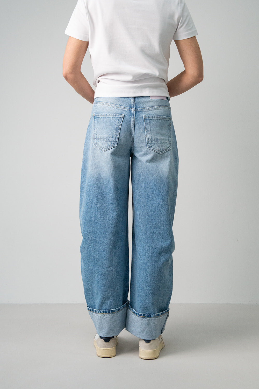 Anesta Original Blue Balloon Fit Jeans Denim