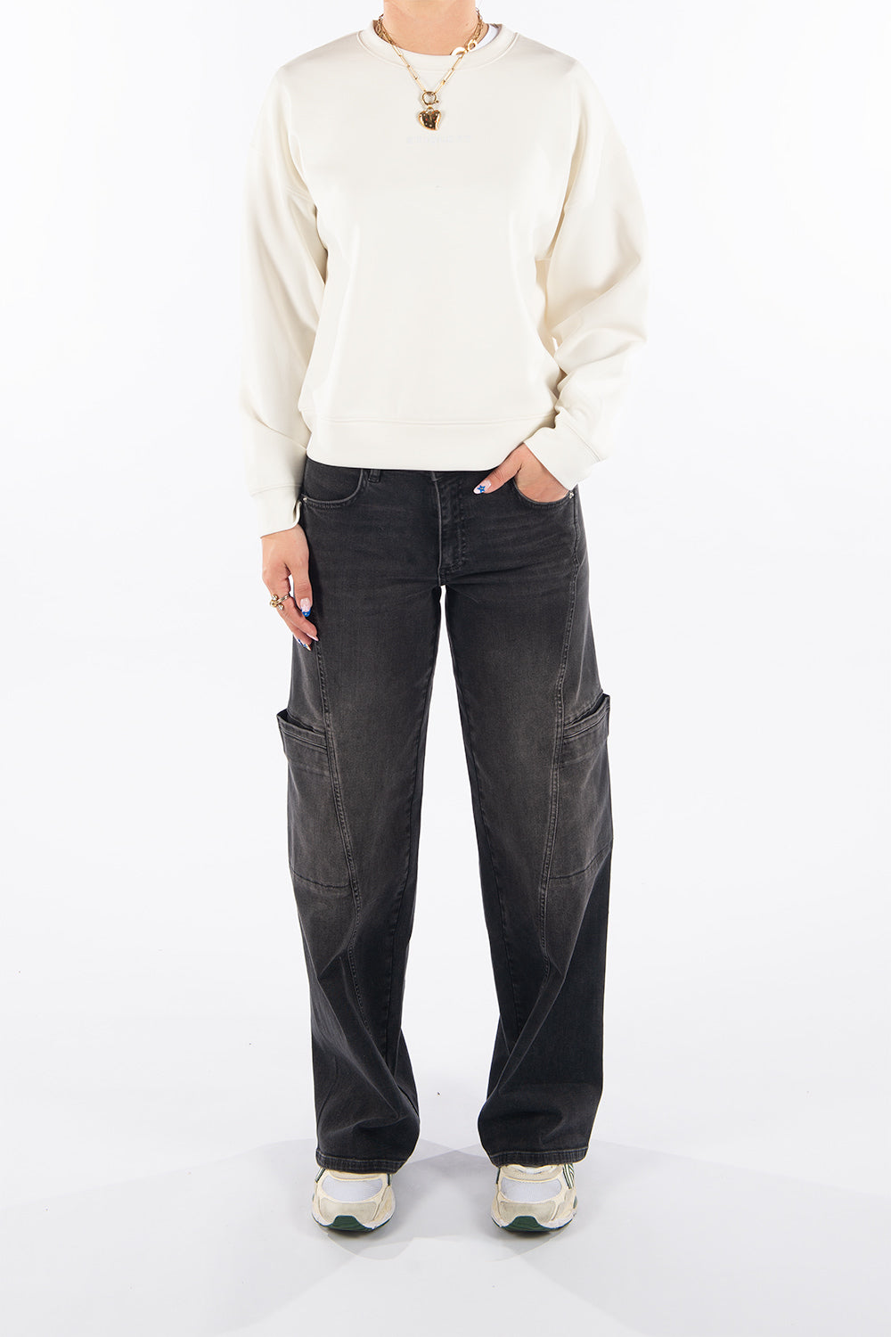 Lola in Washed Black Wide Leg Fit Premium Denim Comfortable Jeans Sustainable Durable Stretch with Recovery [model 2]