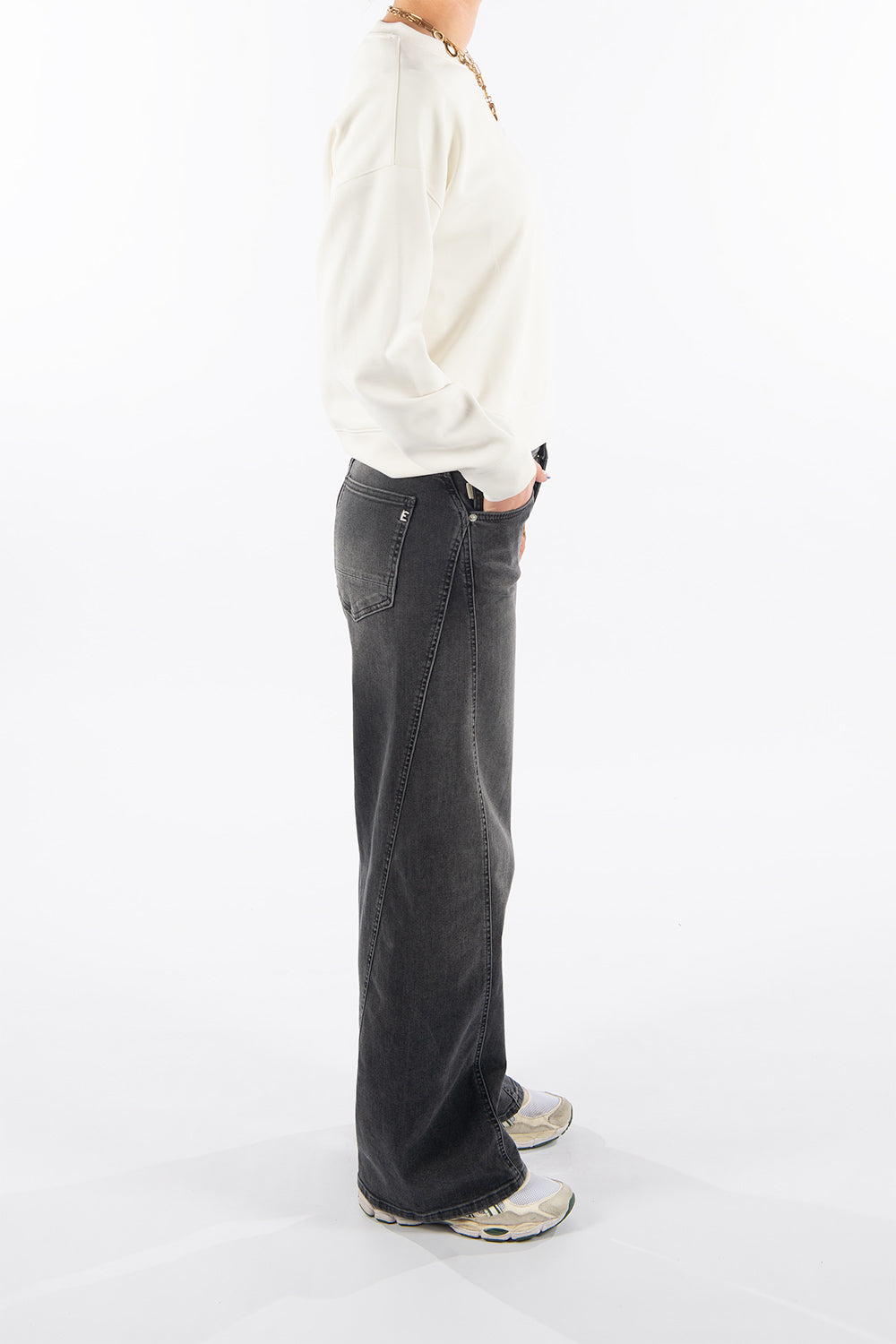 Lolita in Black Dust Wide Leg Fit Premium Denim Comfortable Jeans Sustainable [model 2]