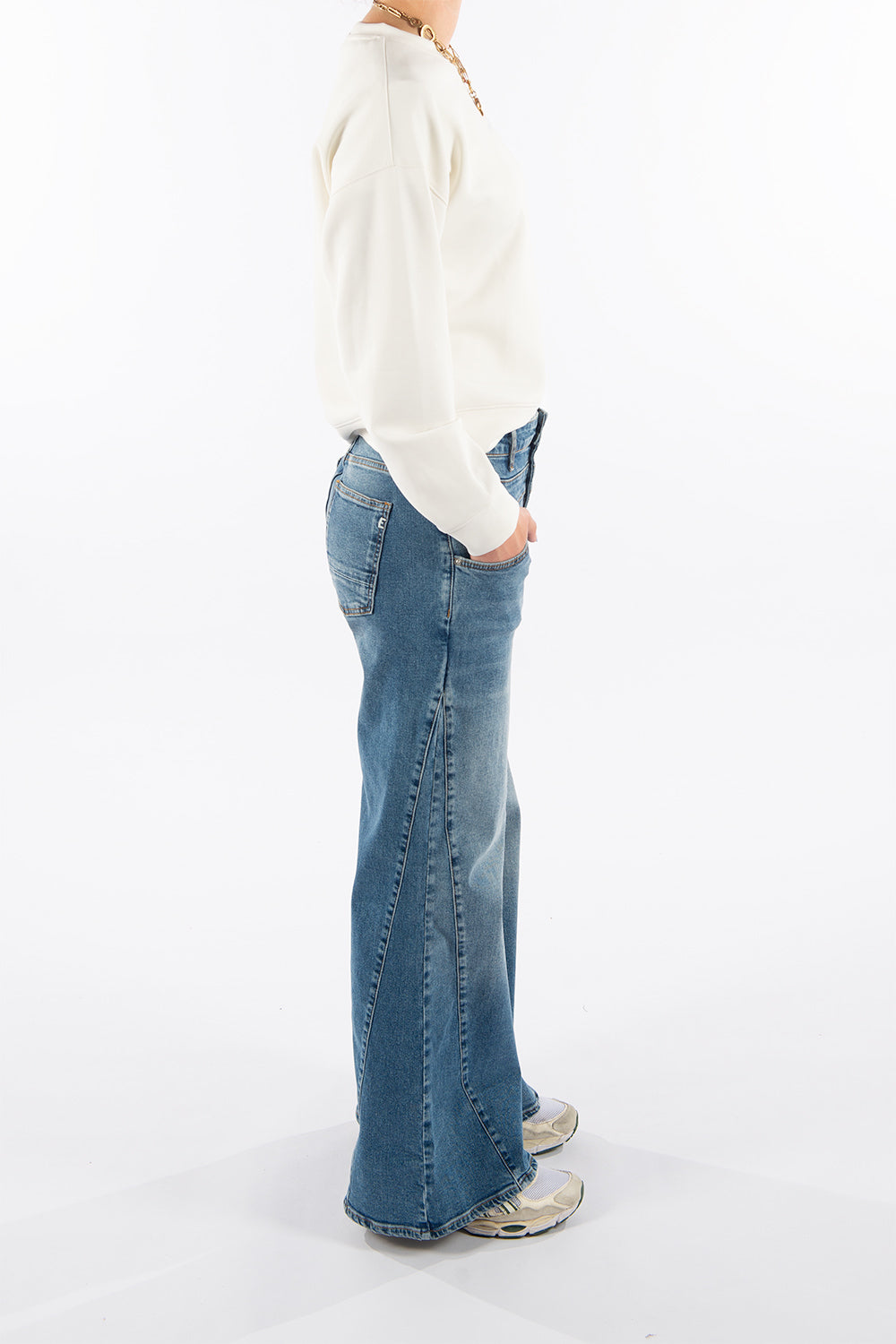 Rambler in Salute Wide Leg Fit Premium Denim Comfortable Jeans Sustainable Durable Stretch with Recovery