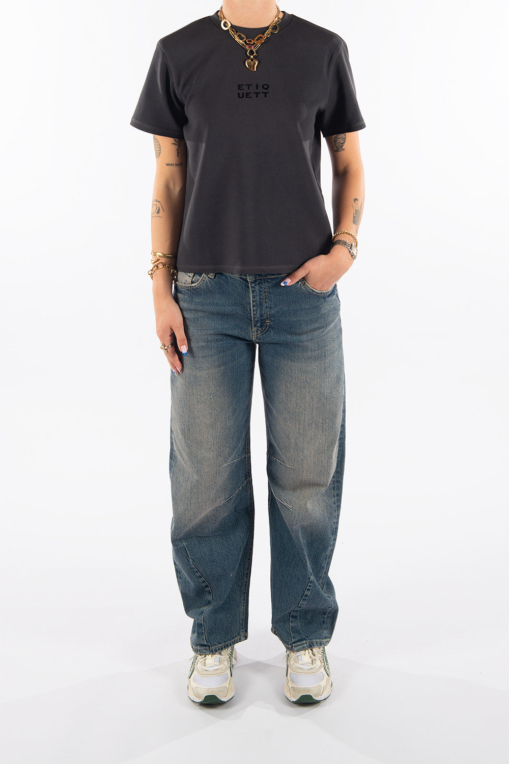 Smarty in Volcanic Barrel Fit Premium Denim Comfortable Jeans Sustainable Durable Stretch with Recovery [model 2]
